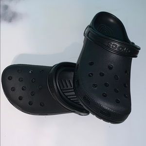 Black Crocs